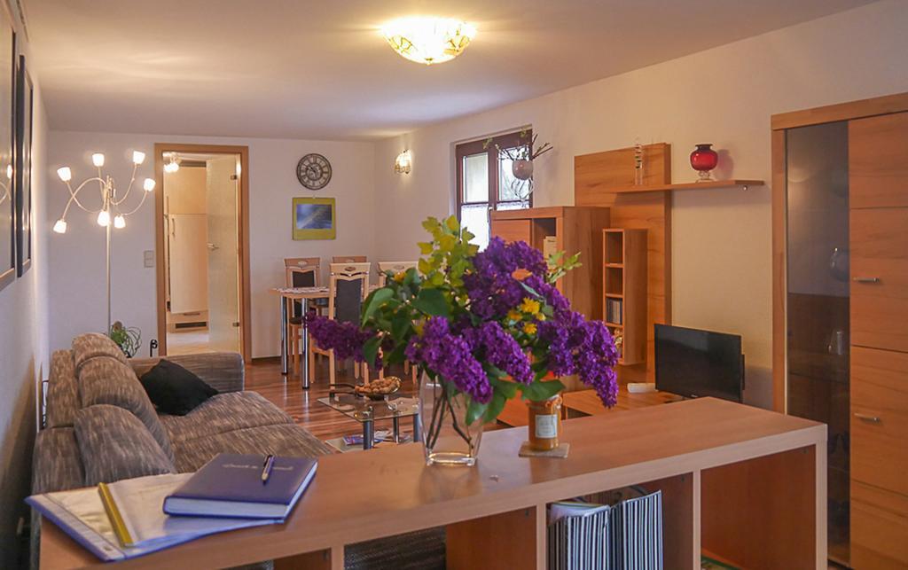 Ferienwohnung Am Elberadweg ドレスデン エクステリア 写真